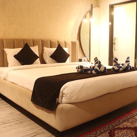 Motel Bilaspur City Экстерьер фото