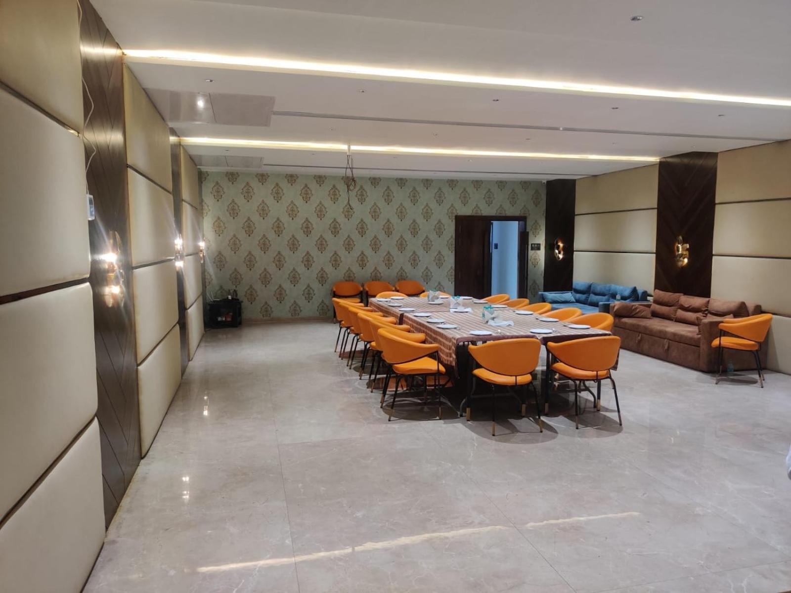 Motel Bilaspur City Экстерьер фото