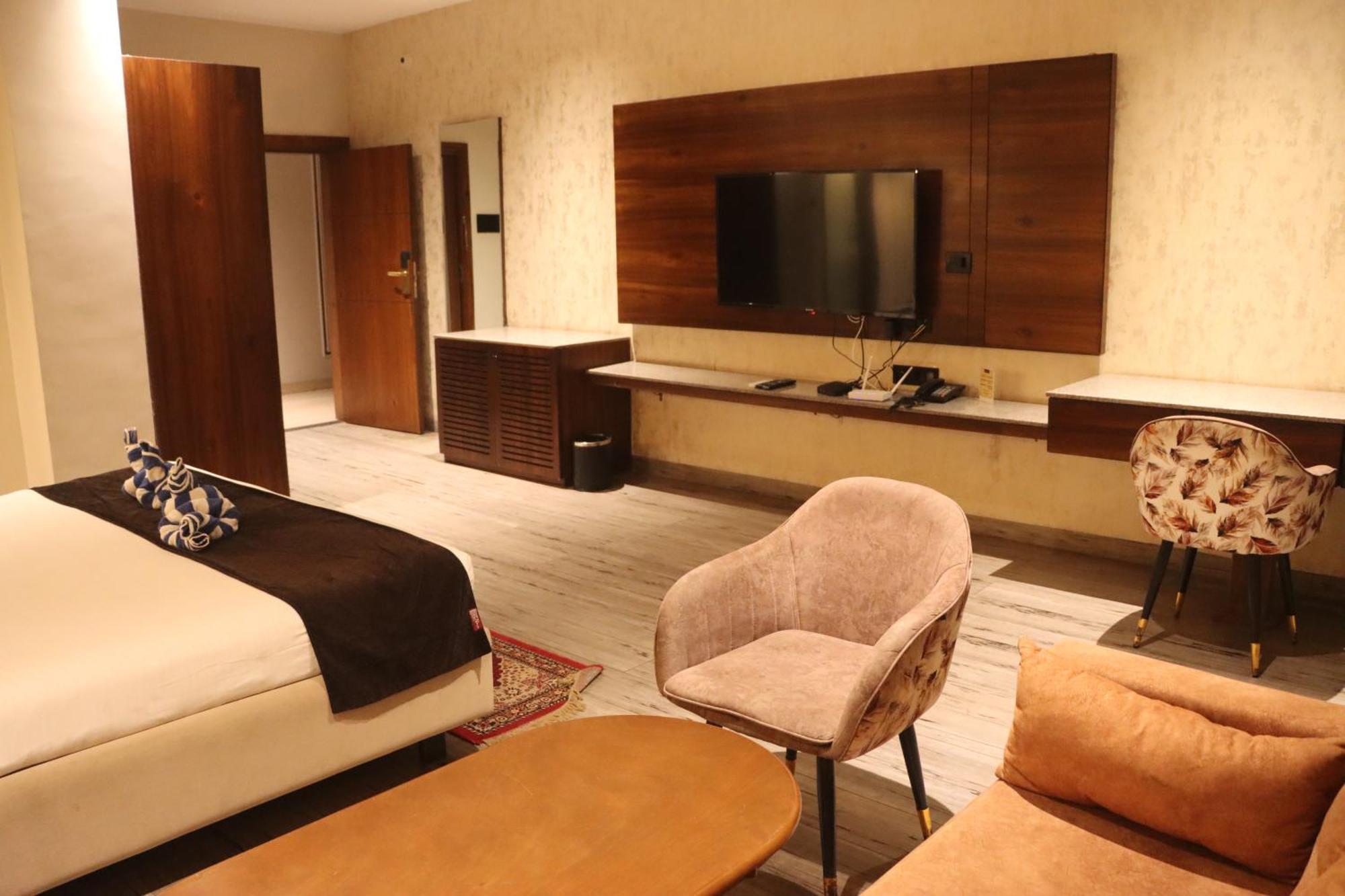 Motel Bilaspur City Экстерьер фото